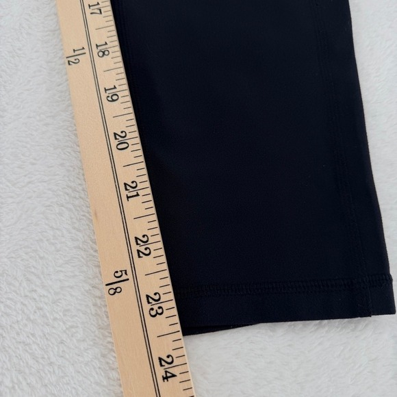 Zella Black High Rise Pocket Leggings Large NWOT Athleisure - Picture 6 of 15